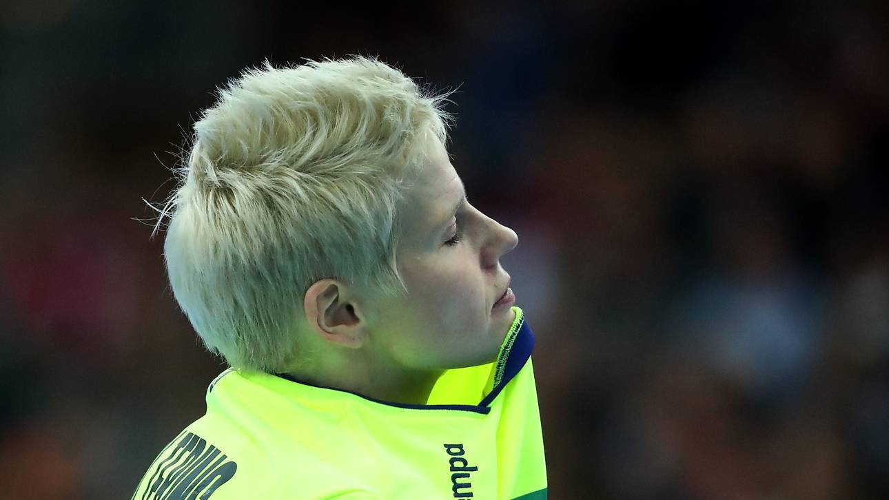 Woltering tritt unter Tränen zurück