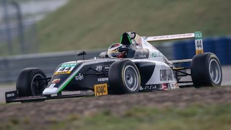 Lirim Zendeli sicherte sich beide Pole-Positions bei der Formel 4