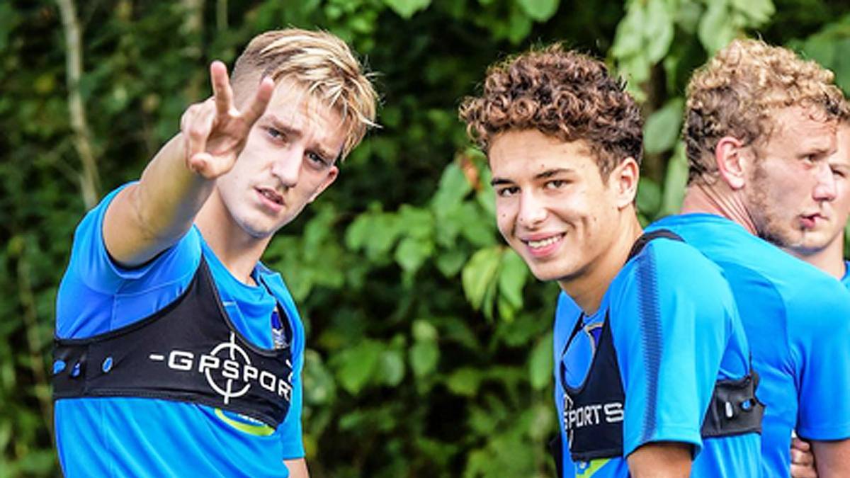 HERTHA BSC: Die Berliner Sinan Kurt, Maurice Covic und Fabian Lustenberger kühlen sich in der Eistonne ab