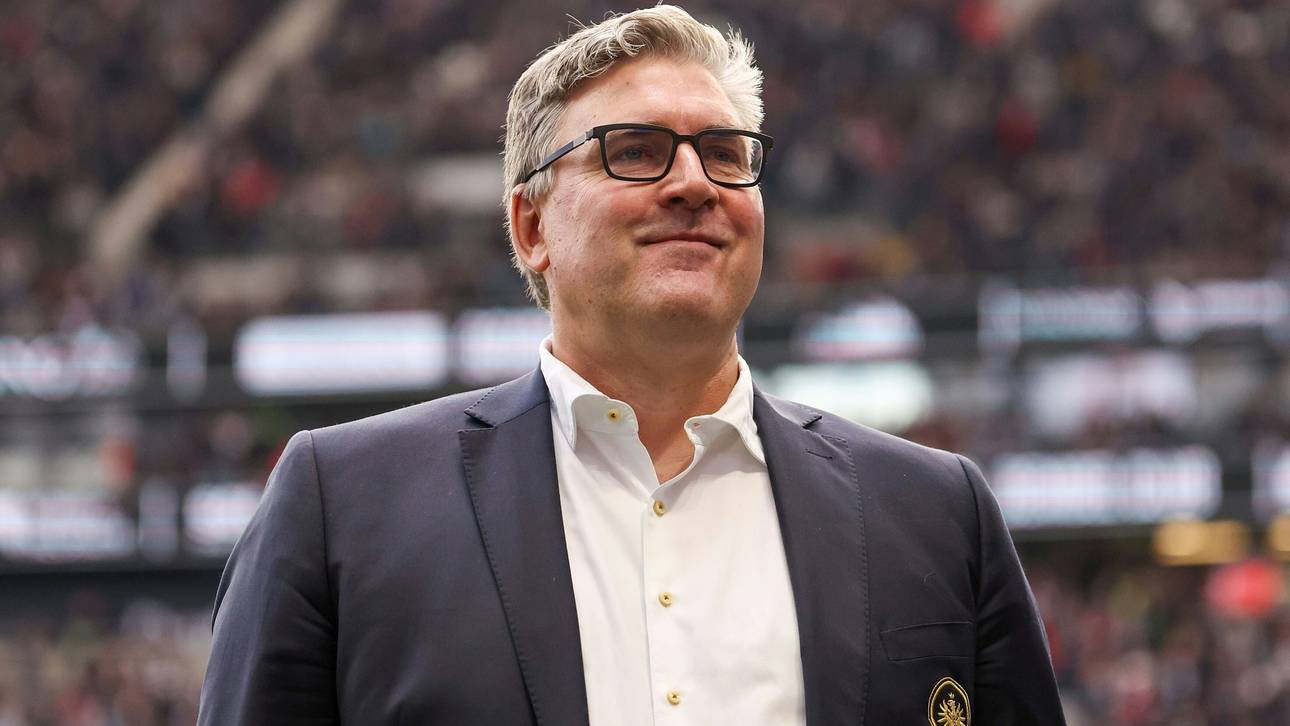 Eintracht-Boss bleibt an Bord