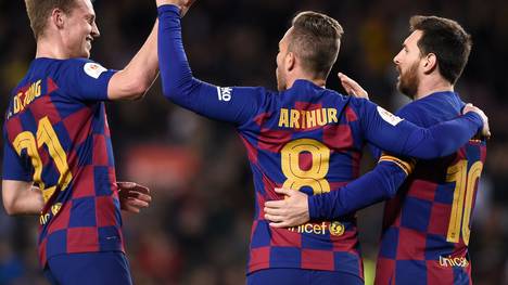 Juventus Turin steht offenbar kurz davor Arthur vom FC Barcelona zu holen. Das berichtet Sky Sport Italia. 