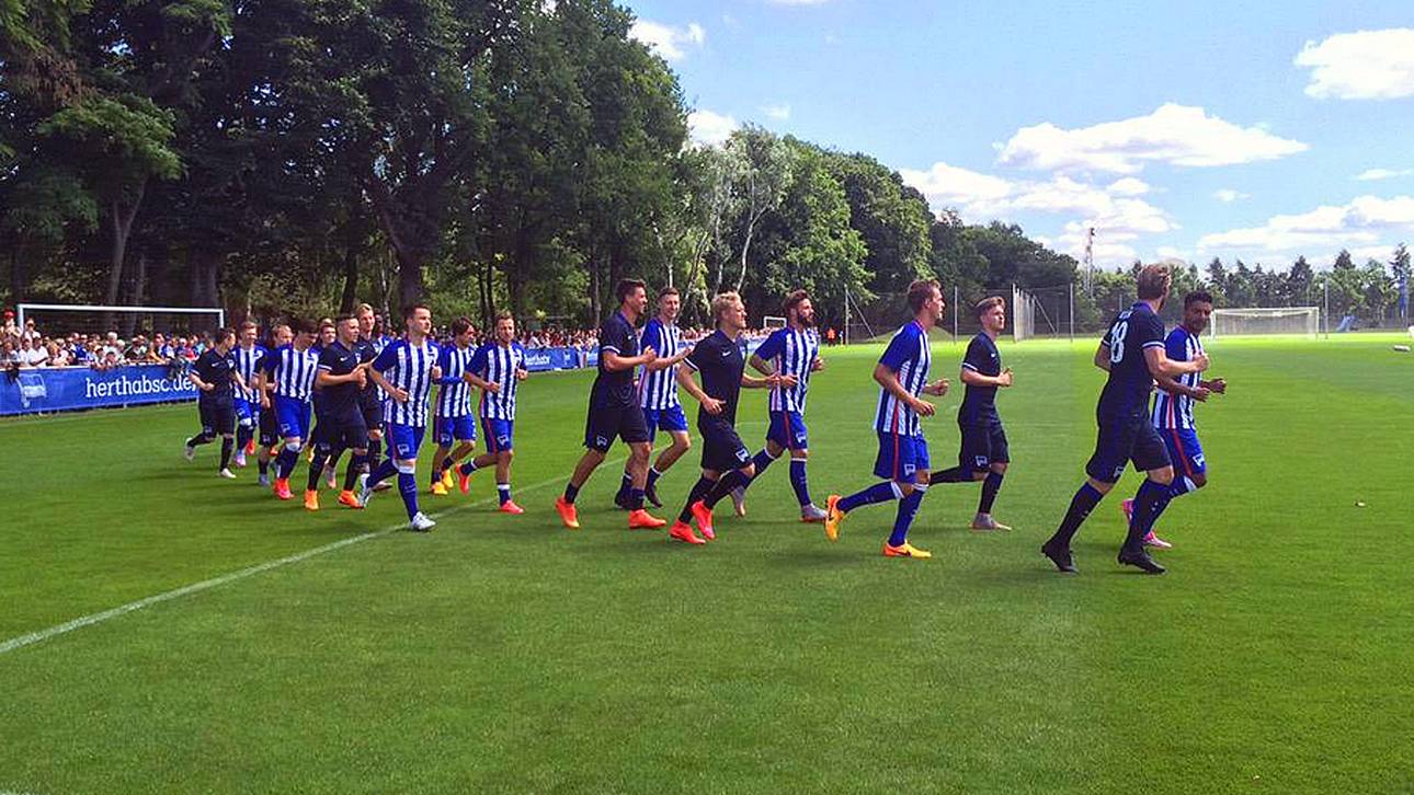 Hertha startet mit Neuzugang Weiser