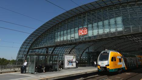 Die Deutsche Bahn verhängt Hausverbote gegen Hooligans