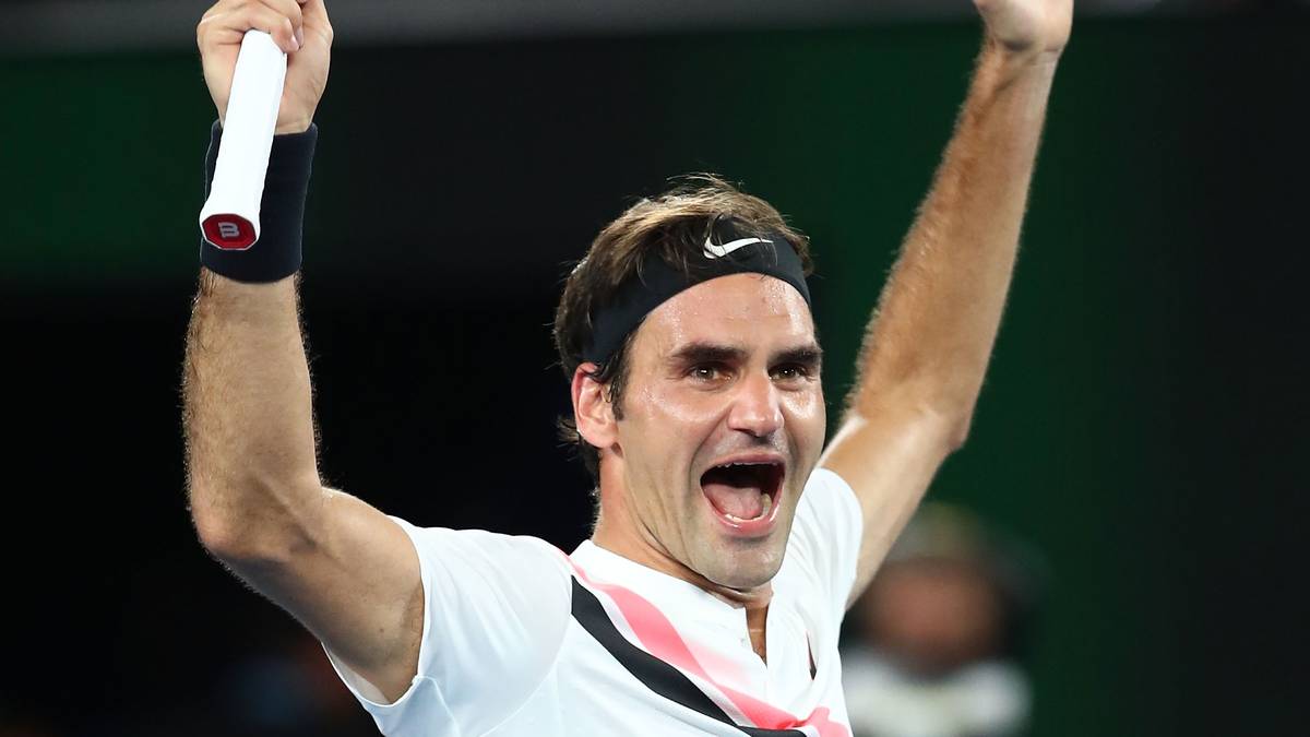 Dort aber ist gegen den 36-Jährigen kein Kraut gewachsen. Mit 6:1 behält Federer die Oberhand und strickt damit weiter fleißig an der eigenen Legende