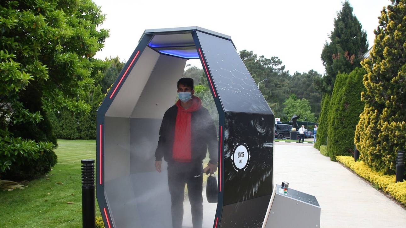 Futuristische Kabine bei Besiktas