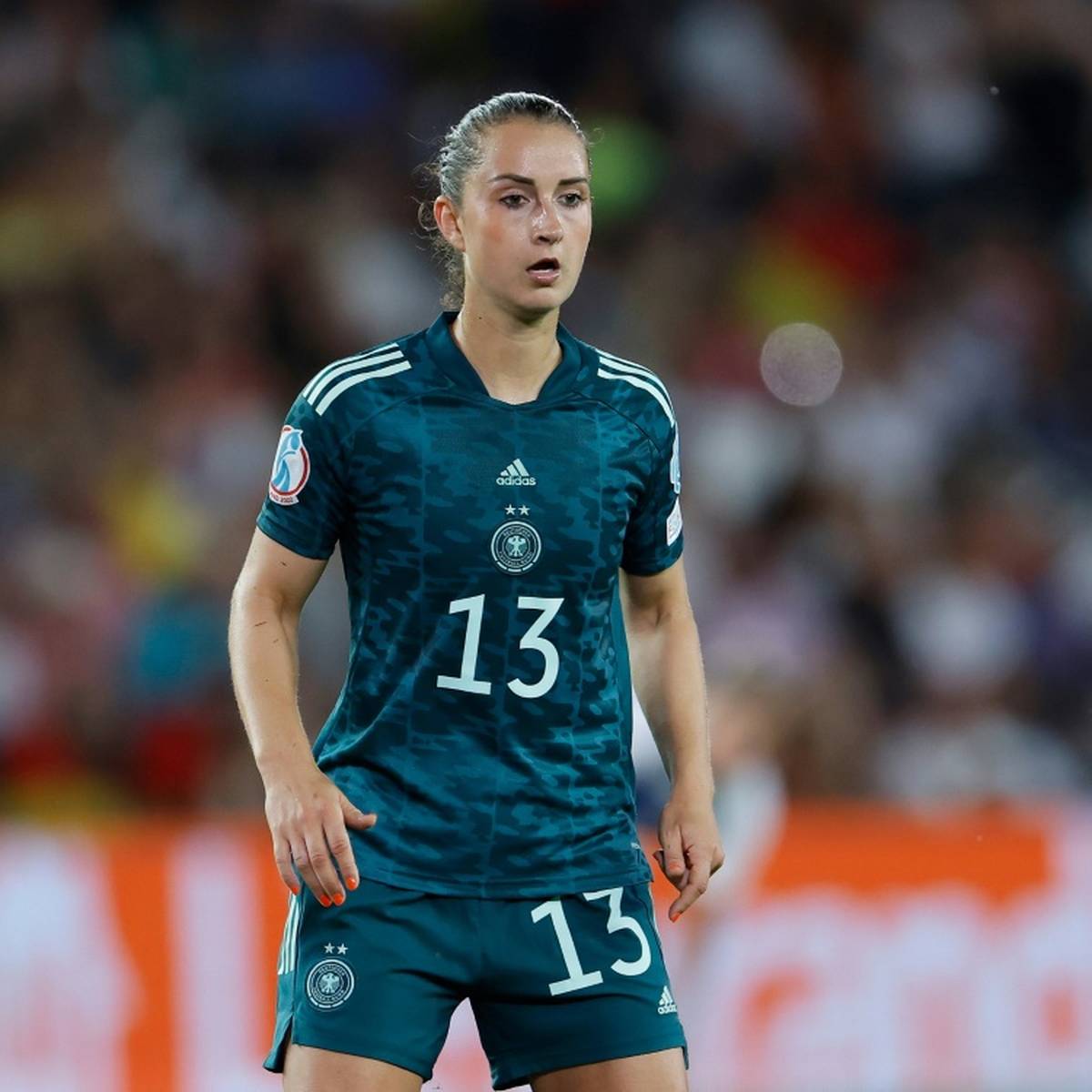 Die deutschen Fußballerinnen müssen im Länderspiel gegen Frankreich auf Sara Däbritz verzichten.