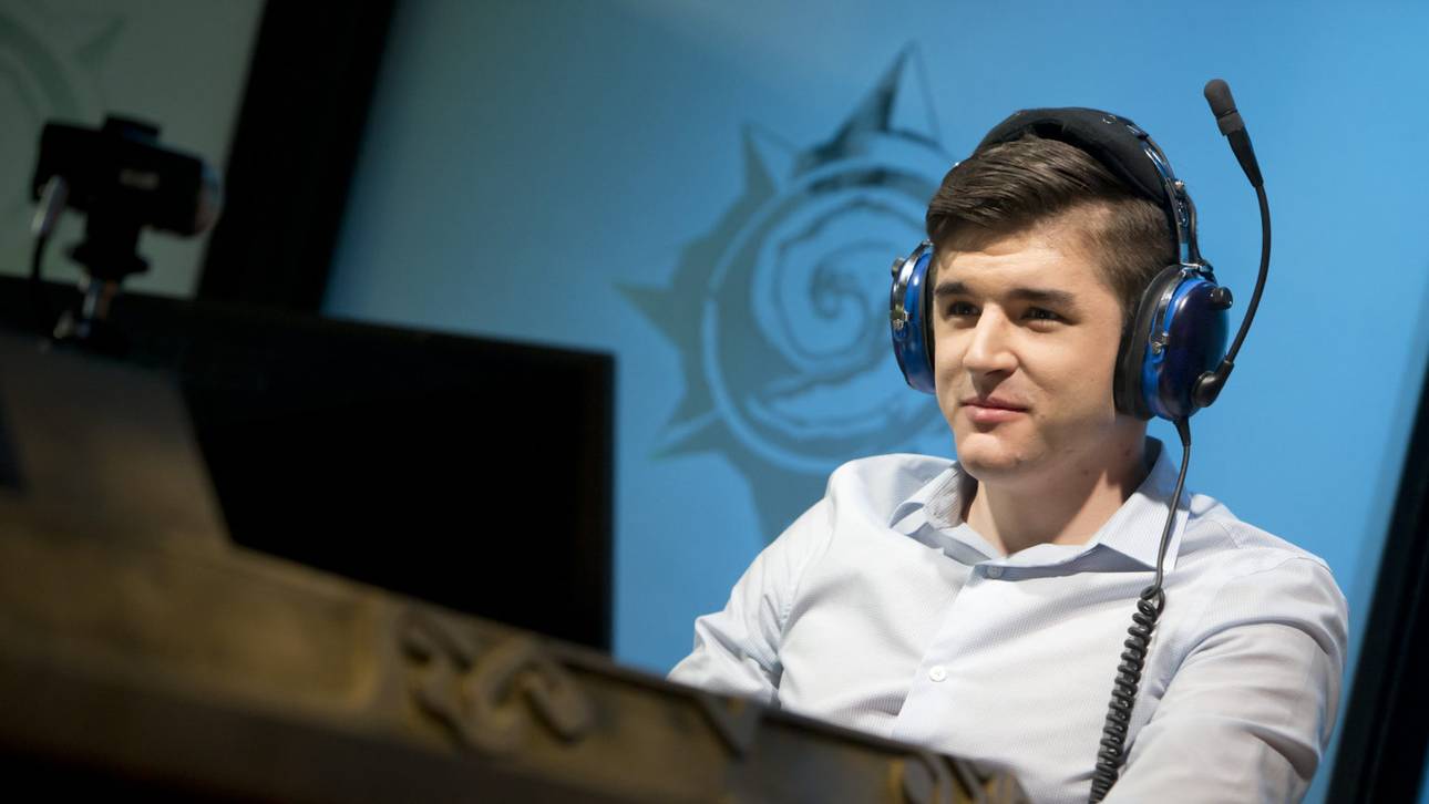 HS: Firebat tritt zurück