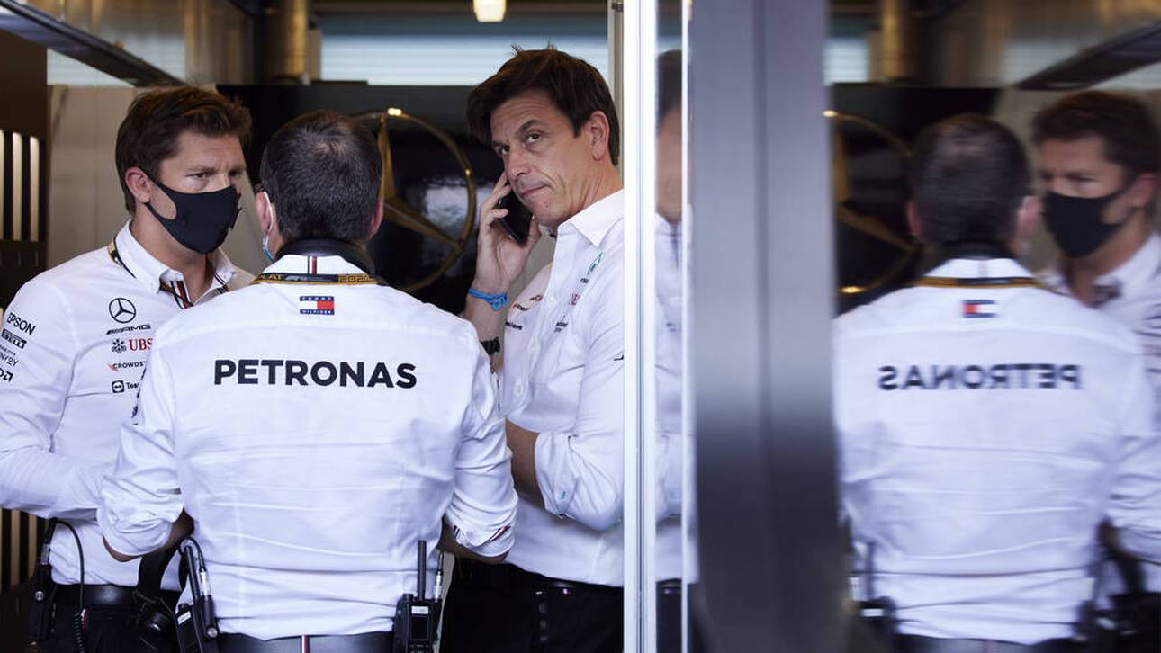 F1-Finale: Wolff legt markig nach