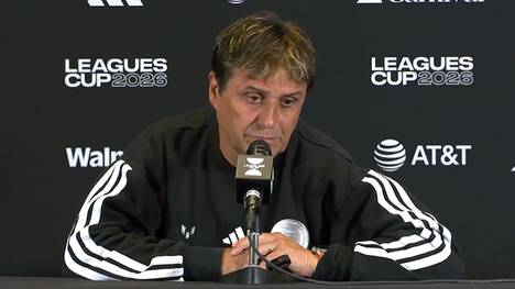 Lionel Messis Vater ist im Alter von 68 Jahren verstorben. Guillermo Hoyos, Cheftrainer von Messis Klub Inter Miami, zeigt bei einer Pressekonferenz Mitgefühl mit dem Superstar.