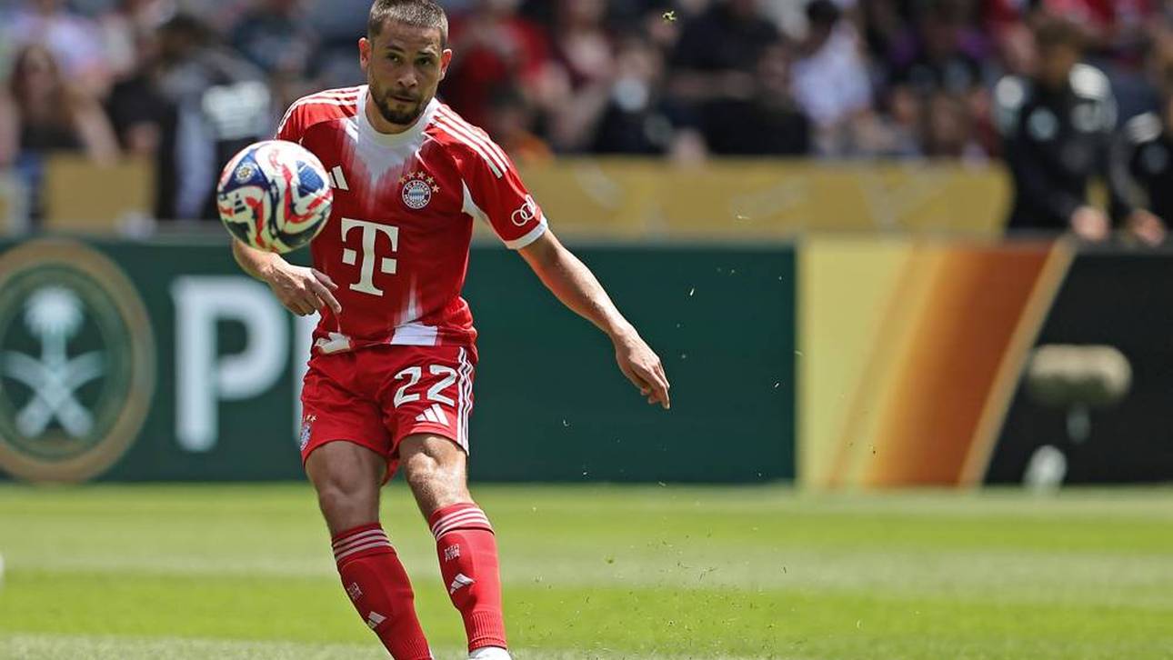 Olise spielt Katz und Maus