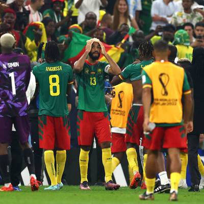 Den Rekordweltmeister bezwungen, doch das Wunder verpasst: Kamerun mit Bayerns Choupo-Moting verabschiedet sich mit einem sensationellen Sieg gegen Brasilien von der WM.