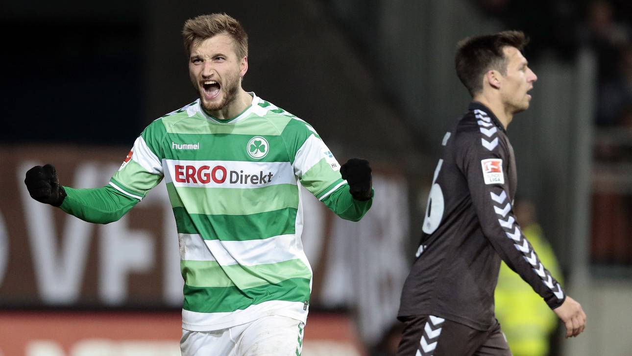 FC St. Pauli v Greuther Fürth-Kacper Przybylko