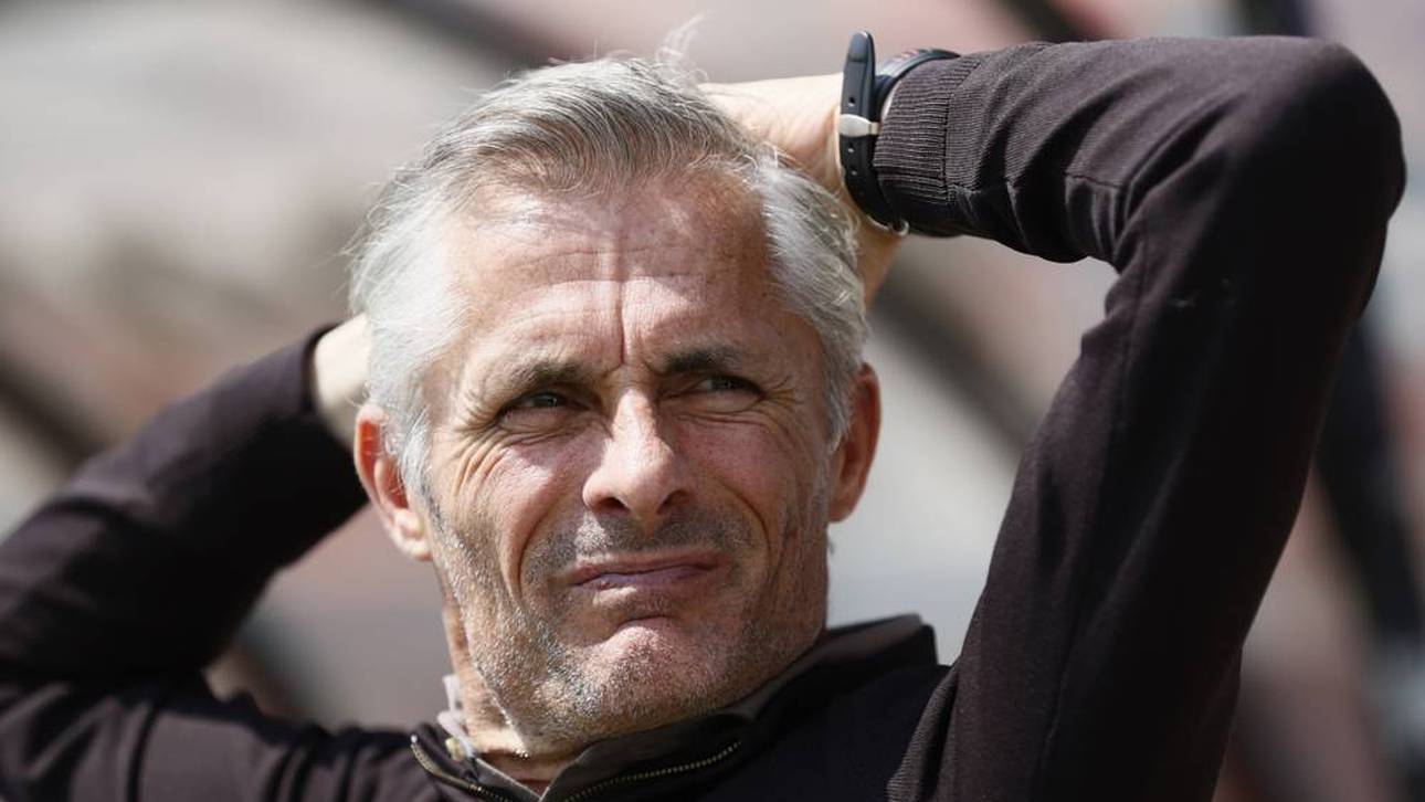 Kees van Wonderen wird offenbar der neue Schalke-Trainer