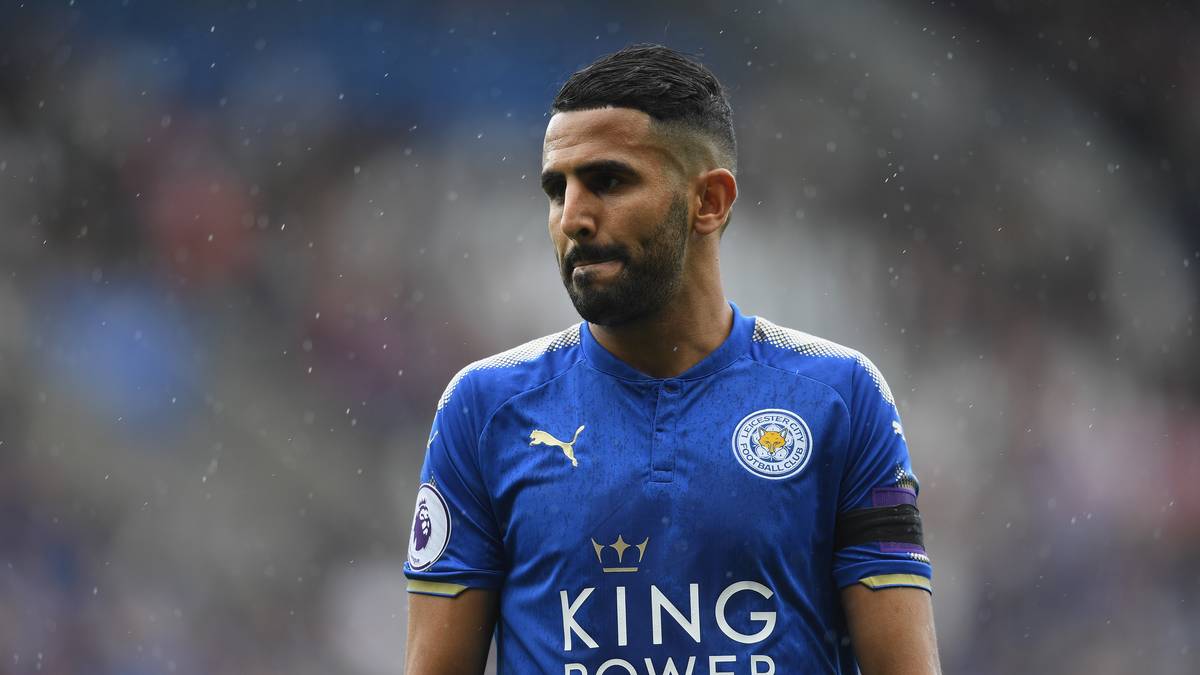 Bei RIYAD MAHREZ gab es bereits im Frühling erste Gerüchte, dass der Algerier auf dem Weg nach Barcelona war. Am Willen von Mahrez und seinem Klub Leicester City lag es auch nicht, dass der Transfer nicht zustande kam - letztlich fehlte wohl Barca der Glauben, dass der 26-Jährige Barca wirklich weiterhilft