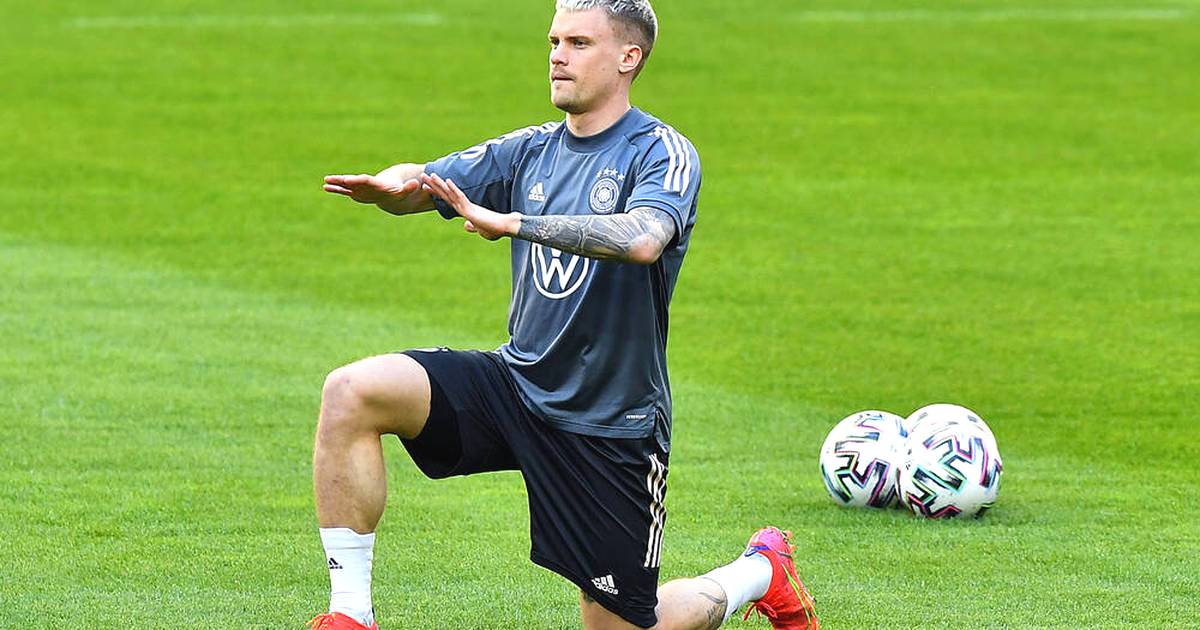 Mit 32 Jahren ist Schluss: Joachim Löw macht ihn zum Nationalspieler