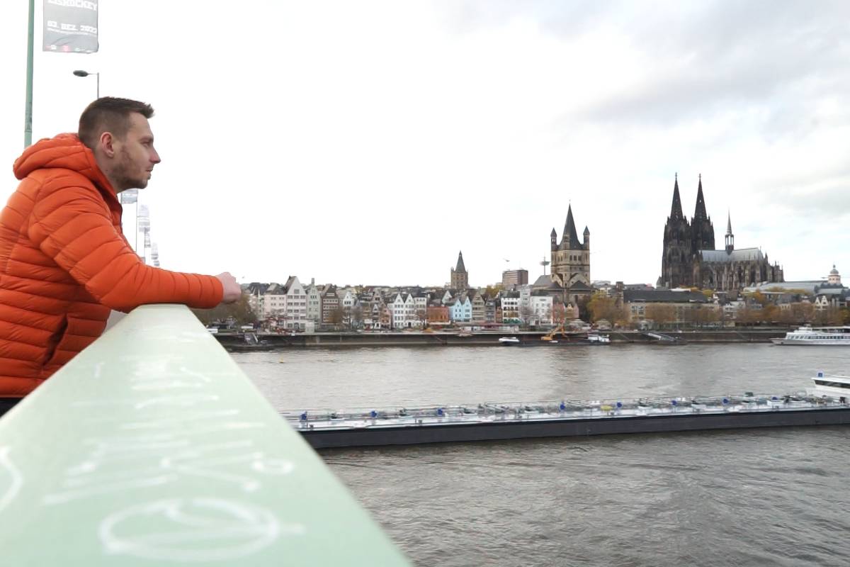 Bei seinem Debüt hat Florian Hempel den Ally Pally und die deutschen Fans begeistert. Nun hat er sich spät das Ticket für die Darts-WM gesichert und konzentriert sich voll auf sein erstes Match.