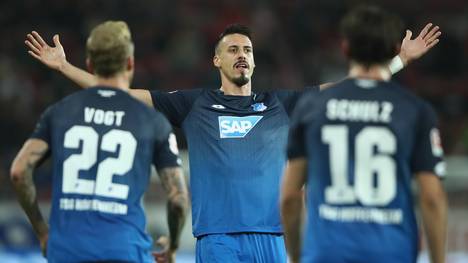 Sandro Wagner kann seiner TSG Hoffenheim beim Europa-League-Spiel in Bulgarien nicht helfen