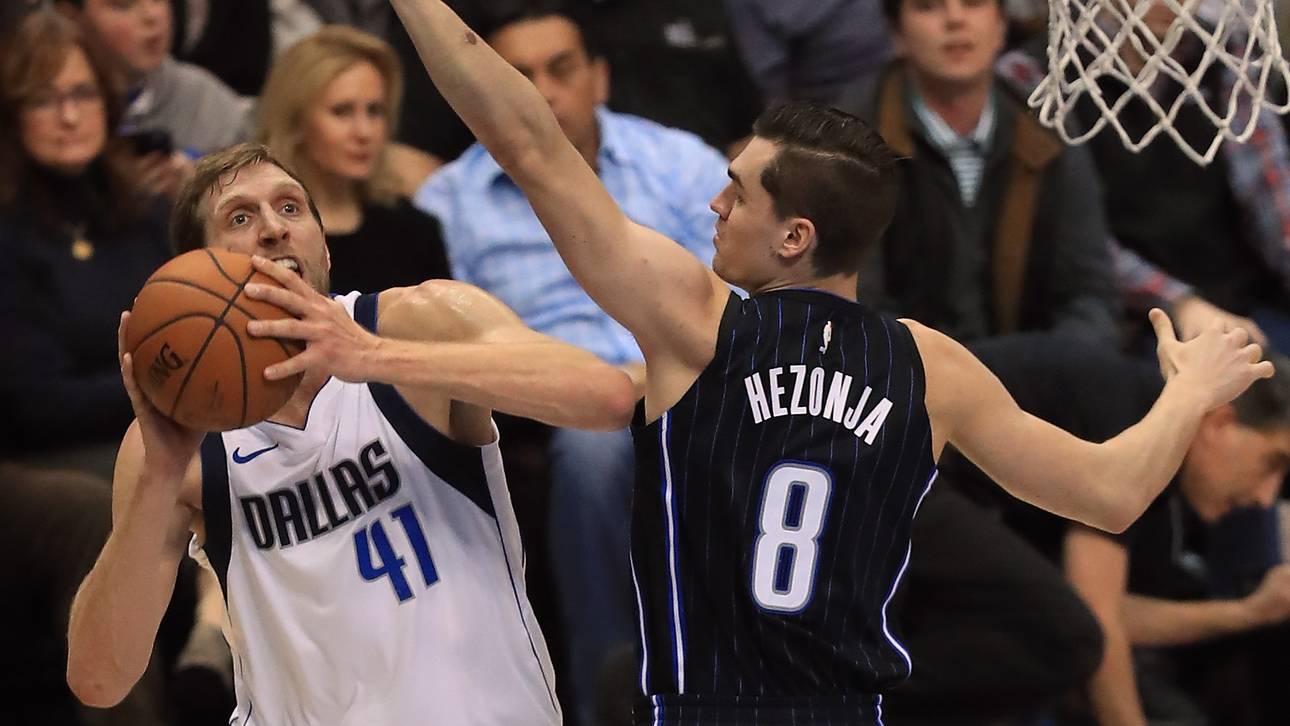 Nowitzki führt Mavs zurück in Spur