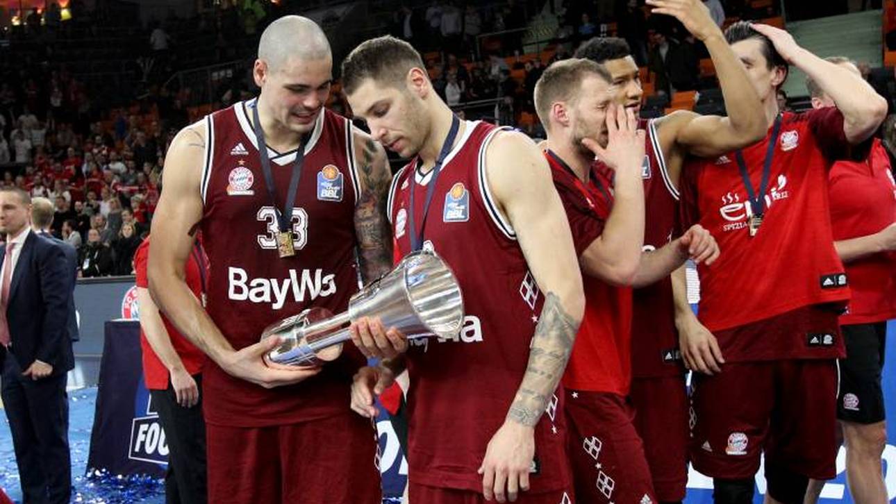 Am Wochenende Gegner: Maik Zirbes gewann 2018 mit Stefan Jovic (r.) den Pokal