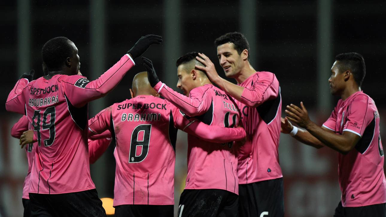 Bayern-Gegner Porto hält Anschluss