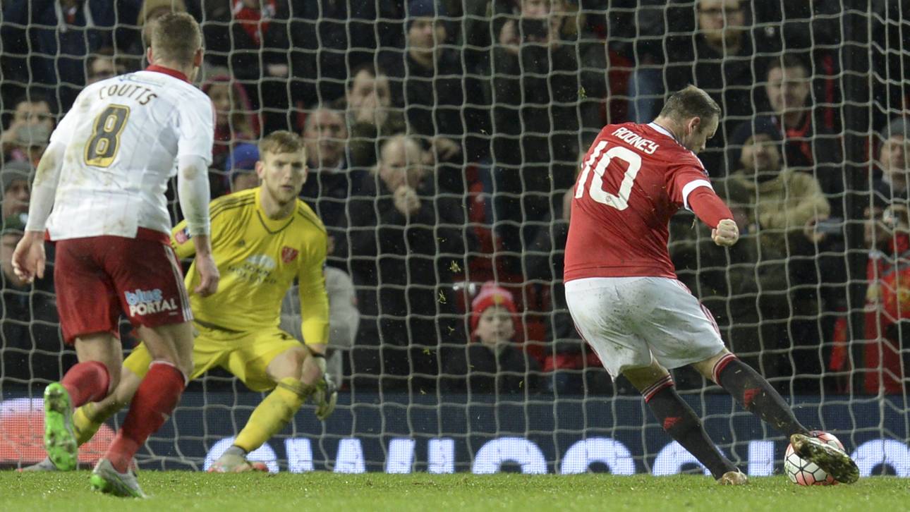 ManUnited schrammt an Blamage vorbei