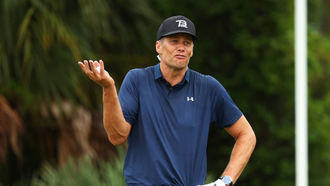 Golf-Panne! Brady platzt die Hose