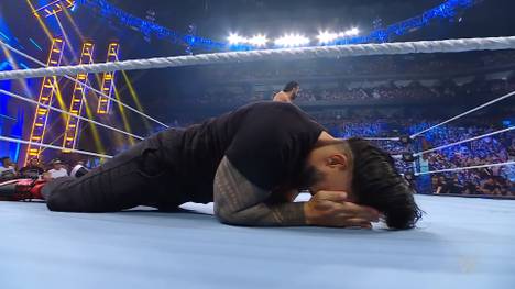 Ist dieser Schlagabtausch der Vorbote der Entthronung von WWE-Dauerchamp Roman Reigns? Bei Friday Night SmackDown hat sein Herausforderer Drew McIntyre die Oberhand.