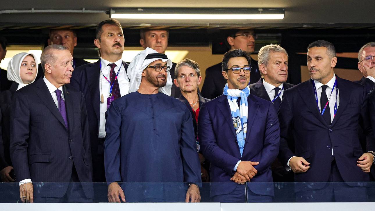 City-Scheichs: Erst kopflos, dann clever