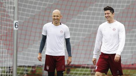 FC Bayern Muenchen - Training & Press Conference