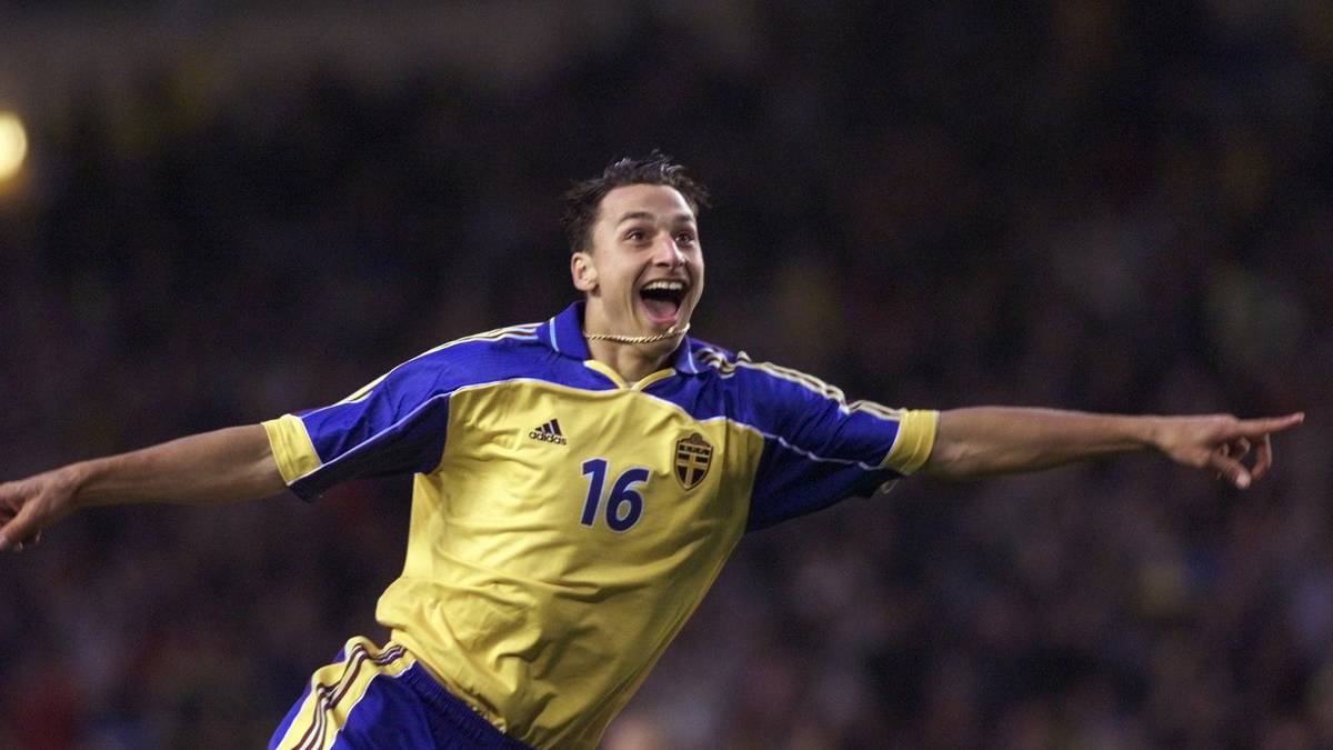 Dieser Umstand ändert sich vier Monate später. Im zweiten Gruppenspiel der EM-Qualifikation trifft Ibrahimovic gegen Ungarn und rettet seiner Mannschaft so das 1:1-Remis. Anschließend bestreitet Ibrahimovic fast ein Jahr kein Länderspiel, ehe er bei seinem Comeback gegen San Marino einen Doppelpack schnürt