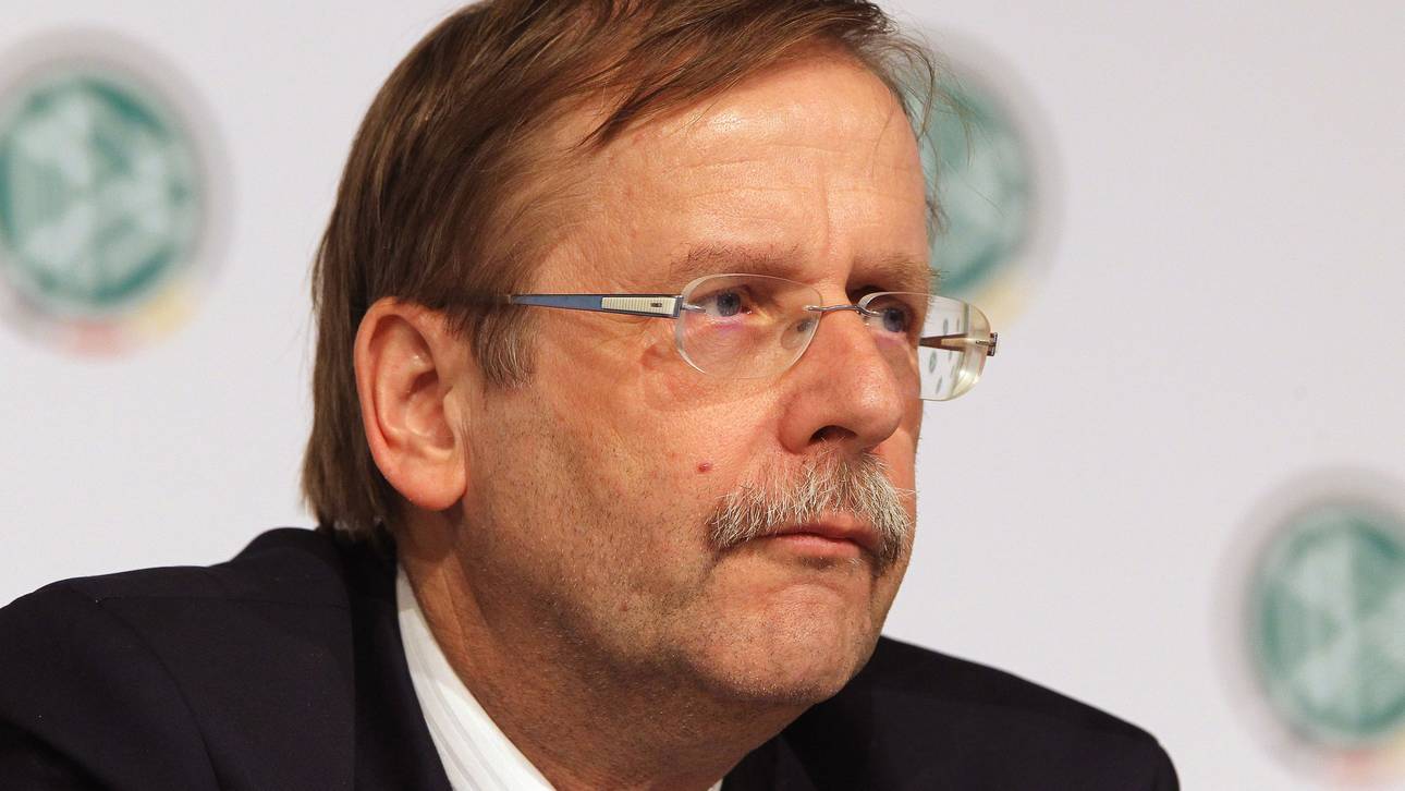 DFB-Boss Koch begrüßt Videobeweis-Test