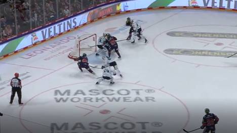 Zum Auftakt der Penny DEL gewinnen die Eisbären Berlin ein Torspektakel gegen den Aufsteiger aus Dresden. Beim Tor von Andi Eder zum 3:1 wird es emotional.