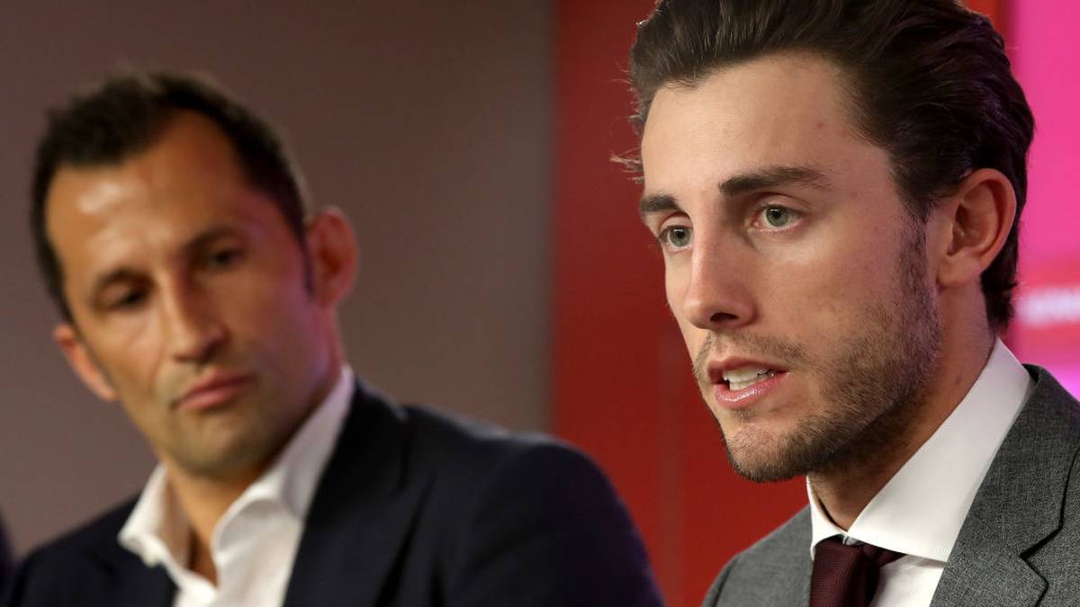 ÁLVARO ODRIOZOLA (19/20): Nun also der 24-Jährige Spanier. Nach wenig Spielzeit will der Außenverteidiger seine Chance beim FC Bayern nutzen. Ob Odriozola die Nummer zwei im Klub die nächsten Jahre prägen wird, bleibt angesichts seiner Leihe ohne Kaufoption abzuwarten