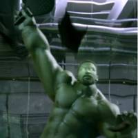 Ibra als Hulk! "Padel-Zlatan" schießt sogar den Boden kaputt