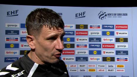 Die starke Aufholjagd der Schweizer Nationalmannschaft wird am Ende nur mit einem Punkt belohnt. Entsprechend gedrückt zeigt sich Nationaltrainer Andy Schmid.