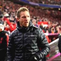Die Absage von Julian Nagelsmann hat auch positive Seiten für den FC Bayern, findet Stefan Effenberg. Der SPORT1-Experte liefert Argumente für einen anderen Trainerkandidaten. 