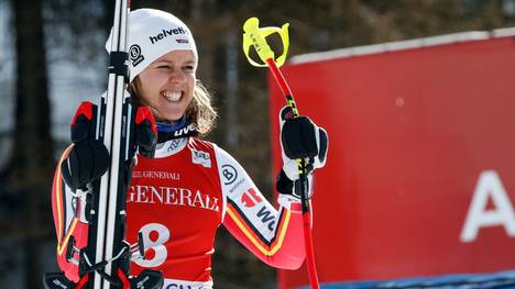 Viktoria Rebensburg hat die Abfahrt in Garmisch gewonnen