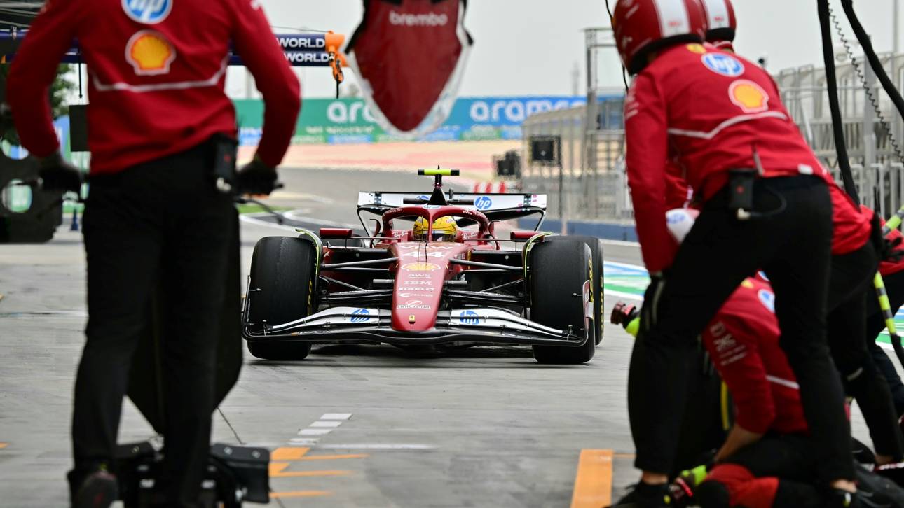 Hamilton lässt im Ferrari aufhorchen