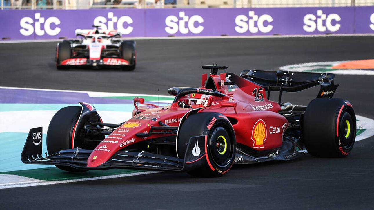 Ferrari mit Bestzeit – Hamilton enttäuscht