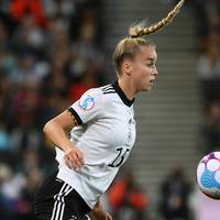 DFB-Frauen gegen Island mit Gwinn in der Startelf