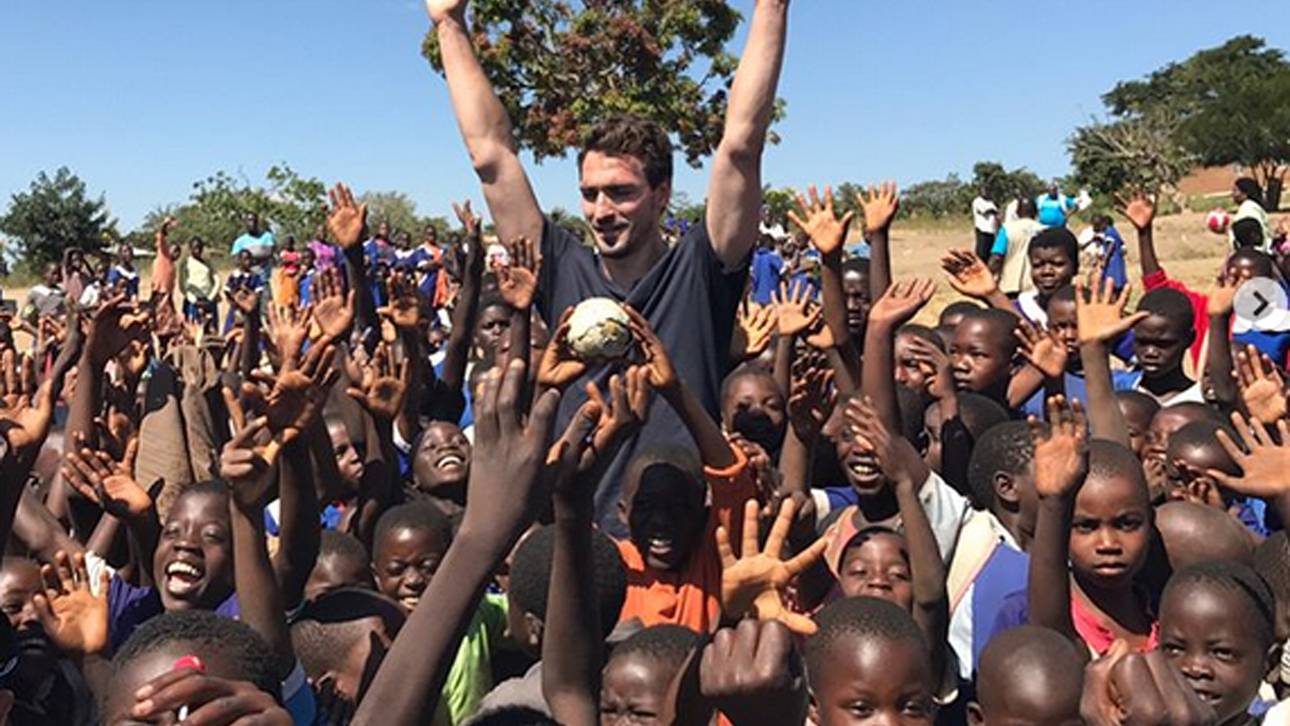 Hummels: Charity statt Füße hoch