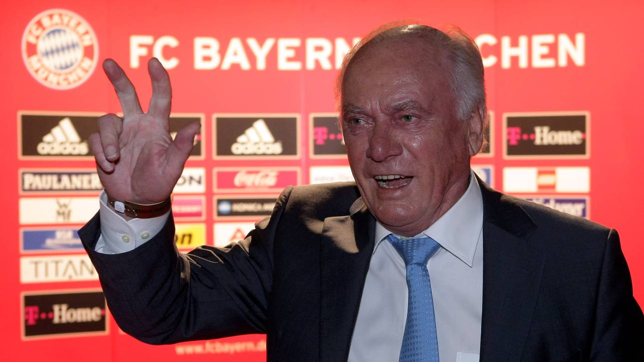 Oliver Kahn Farewell Gala Als erster deutscher Trainer konnte Udo Lattek den Meister-Hattrick wiederholen
