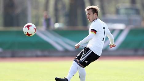 Felix Passlack rückt von der U19 in die U21-Nationalmannschaft auf