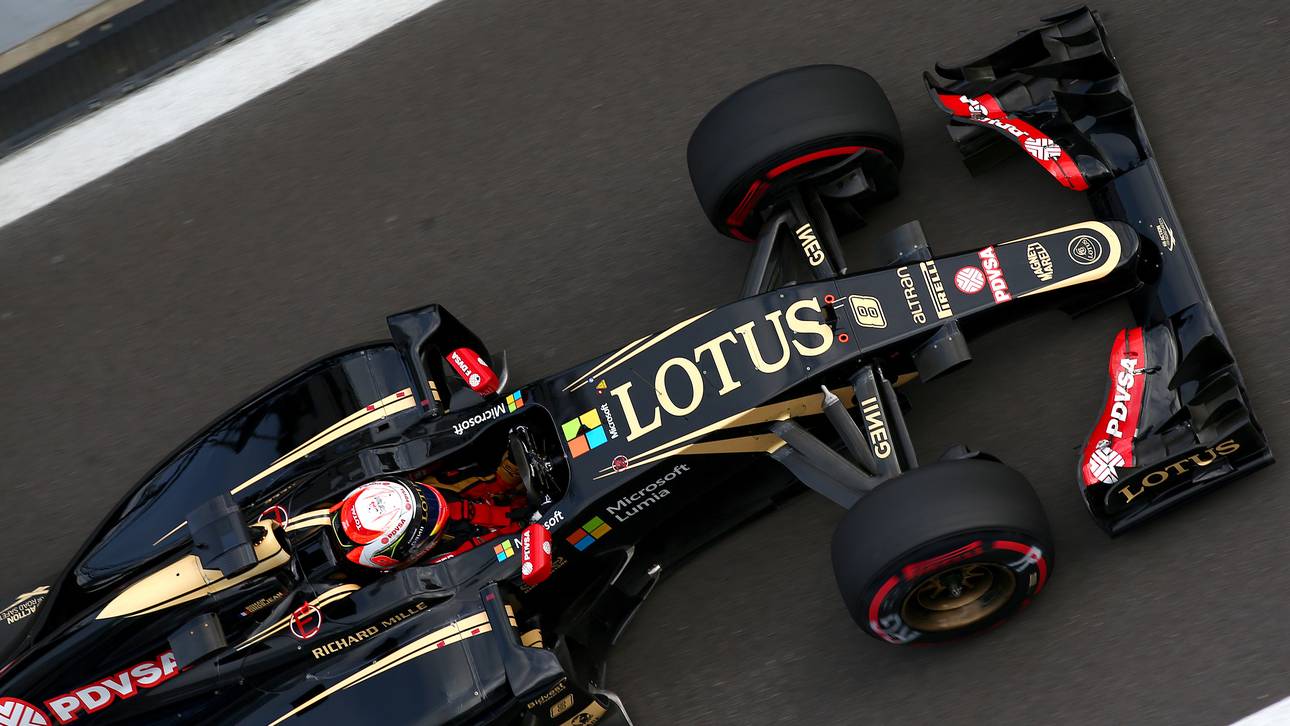 Heftiger Crash von Grosjean