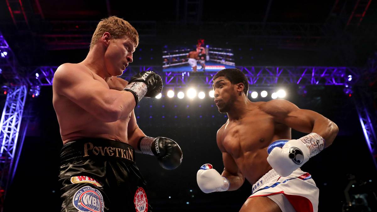 Und dann fliegen endlich die Fäuste. Bereits im Vorfeld hatte Joshua angekündigt, "diesen bösen Jungen" k.o. schlagen zu wollen