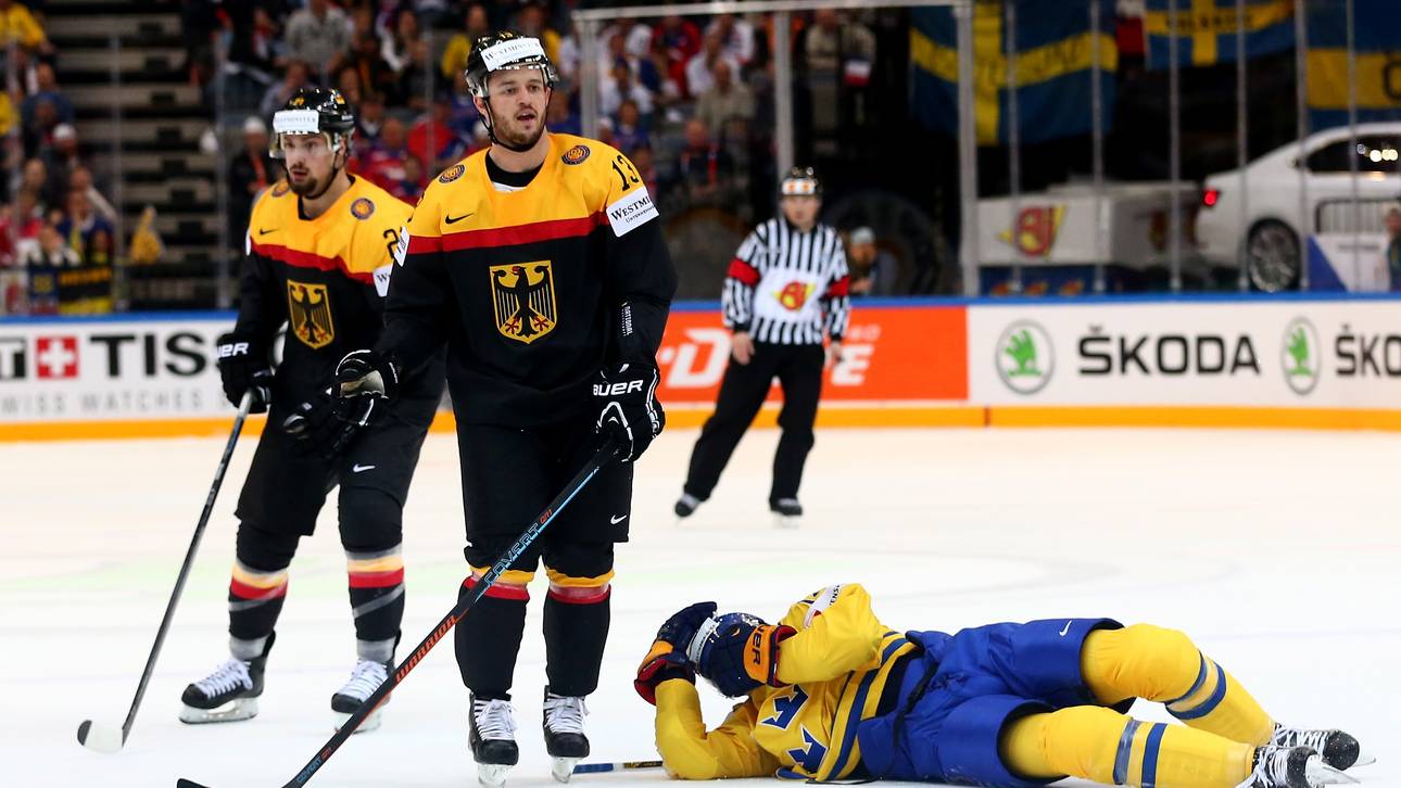 Sweden v Germany - 2015 IIHF Ice Hockey World Championship