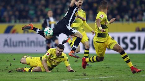 Borussia Moenchengladbach v Borussia Dortmund - Bundesliga