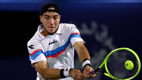 Jan-Lennard Struff ist beim ATP-Turnier in Dubai ins Achtelfinale eingezogen