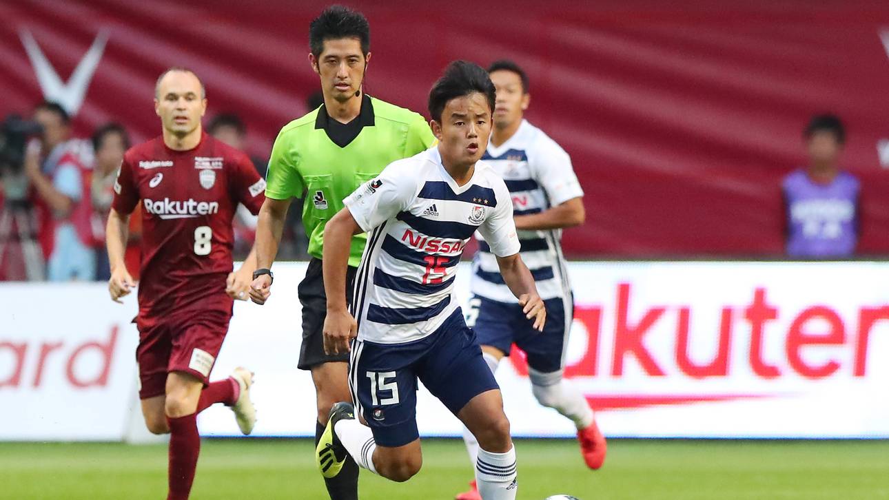 Takefusa Kubo sprintet Ex-Weltmeister Andres Iniesta davon