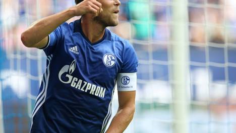 Schalke 04 holt Stürmer Klaas-Jan Huntelaar zurück